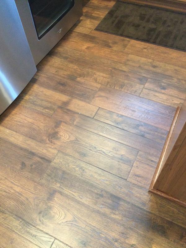 hillcrest hickory pergo