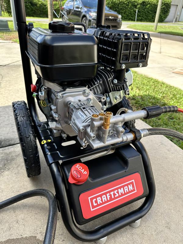 CRAFTSMAN 3100 PSI at 2.4-GPM 3100 PSI 2.4-GPM Cold Water Gas Pressure ...