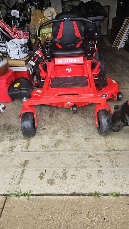 Shop CRAFTSMAN 54-in Gas Zero Turn Riding Lawn Mower Z5800