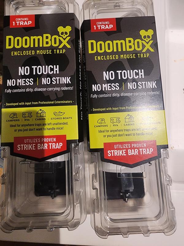 DoomBox® Enclosed Mouse Trap