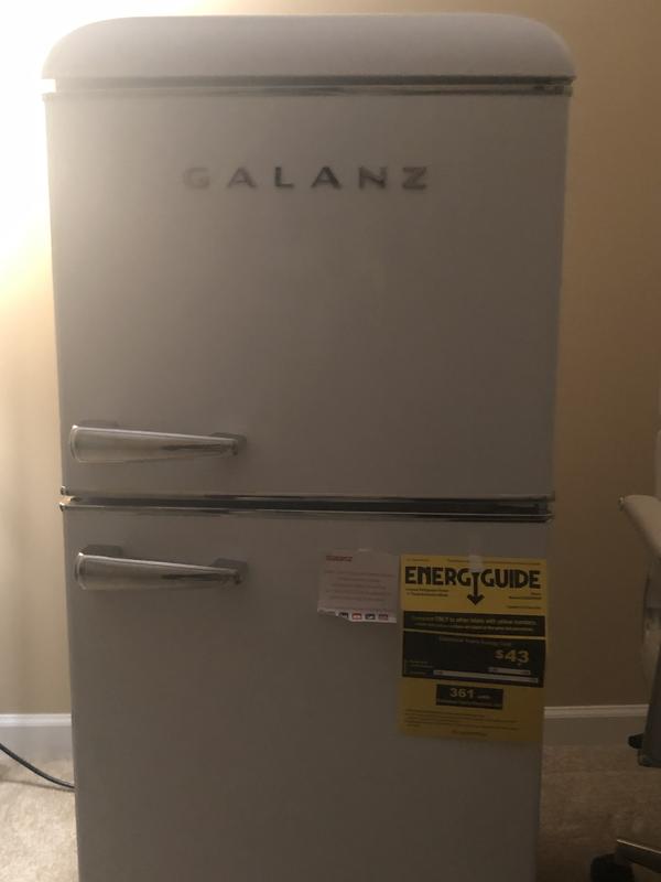 Galanz Appliances Have Spring Colors Starting at $48 - Parade