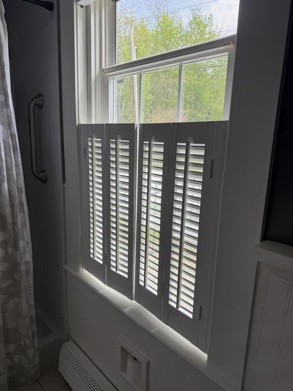allen + roth 27-in to 29-in W x 36-in L Traditional White Faux wood ...