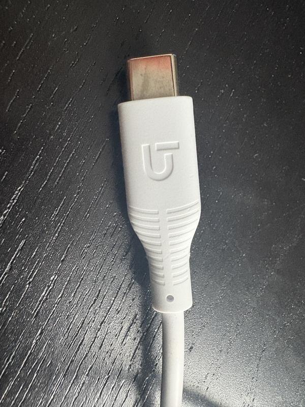 Utilitech 4-ft Usb 2 Usb-c White Cable 8B47-3190004R-FG at Lowes.com
