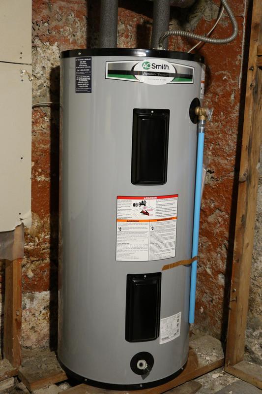 A.O. Smith Signature 189-L Short Electric Water Heater | Lowe's Canada