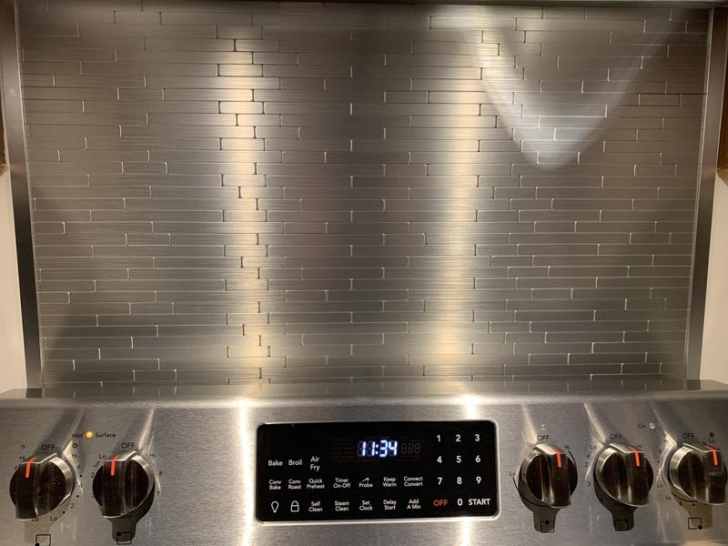 Inoxia 31-in x 30-in Stainless Steel and Black Backsplash Panels