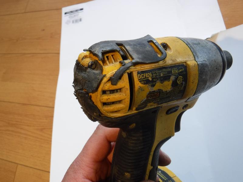 Combo DEWALT Rotomartillo Dcd785 , Pistola Dcf885 Dck285C2 - Ferretera la  Fama