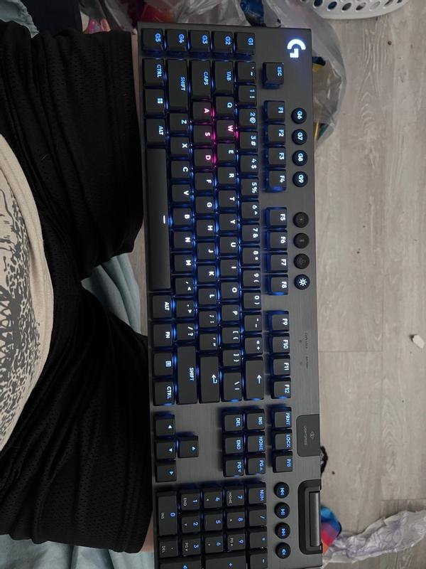G915 X LIGHTSPEED Low-Profile Wireless Gaming Keyboard G915 X LIGHTSPEED Low-Profile Wireless Gaming Keyboard