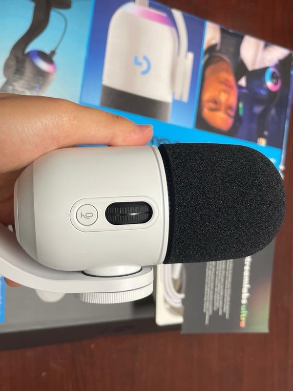 Yeti GX - Dynamic RGB Gaming Microphone with LIGHTSYNC Yeti GX - Dynamic RGB Gaming Microphone with LIGHTSYNC