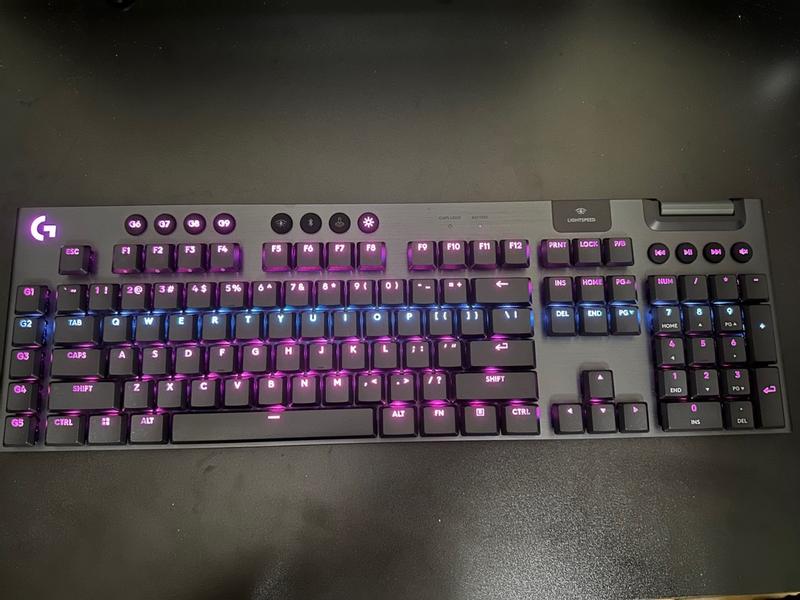 G915 X LIGHTSPEED Low-Profile Wireless Gaming Keyboard G915 X LIGHTSPEED Low-Profile Wireless Gaming Keyboard