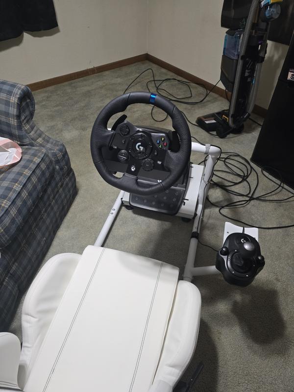 Wheel mounted to a thermaltake rig