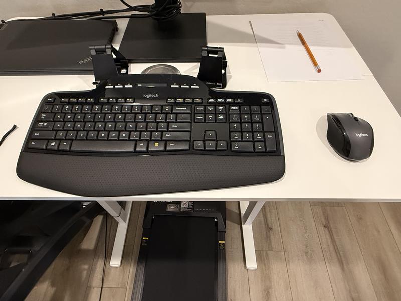 Customer carousel item 1.