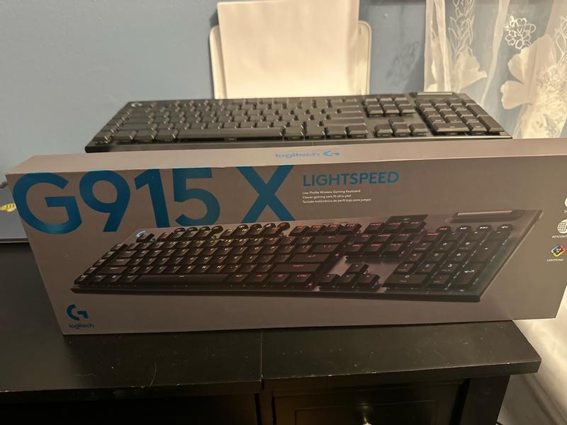 G915 X LIGHTSPEED Low-Profile Wireless Gaming Keyboard G915 X LIGHTSPEED Low-Profile Wireless Gaming Keyboard