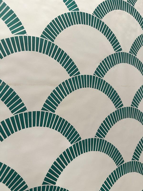 Tempaper 56-sq ft Black and Cream Vinyl Geometric Self-adhesive