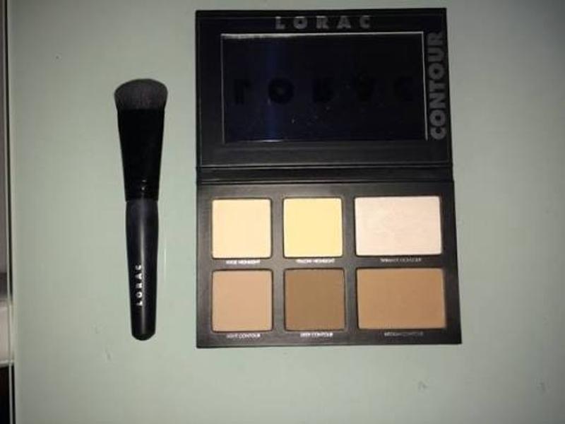 Customer carousel item 1.