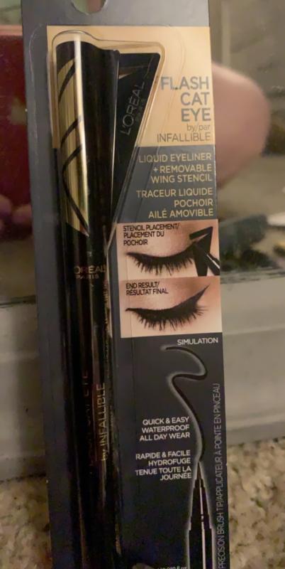loreal eyeliner with stencil