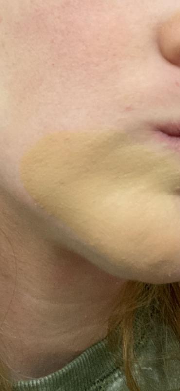 The *VIRAL* L'Oreal Magic Skin Beautifier BB Cream Anti-Redness Review 