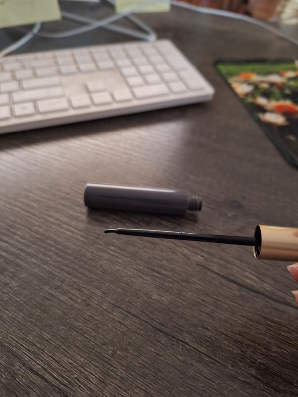 The grip area is too short. Wand is too long.