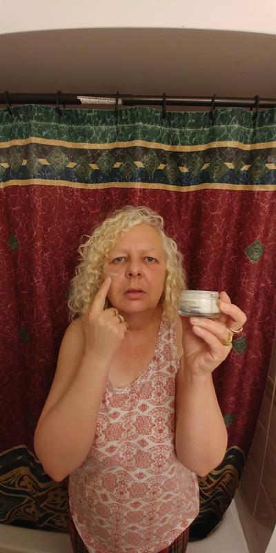 I love my new #freeproduct from #trywithtopbox and #L'orealParis thank you so much for this wonderful product