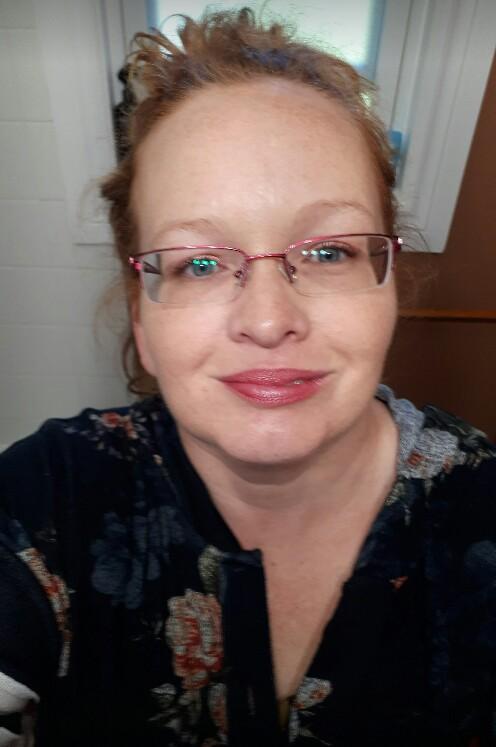 Loreal Colour Riche Lipstick in Peony Pink