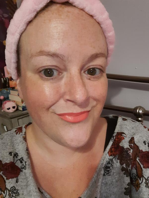 Perfect coral summer lip