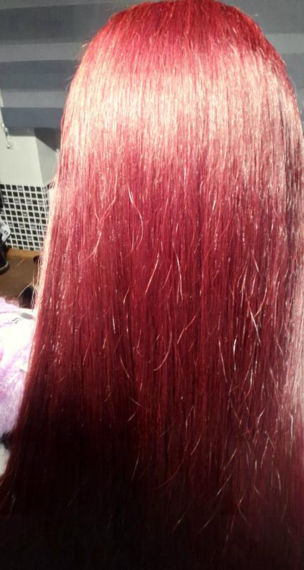 So vibrant when under light or in sunlight 💗