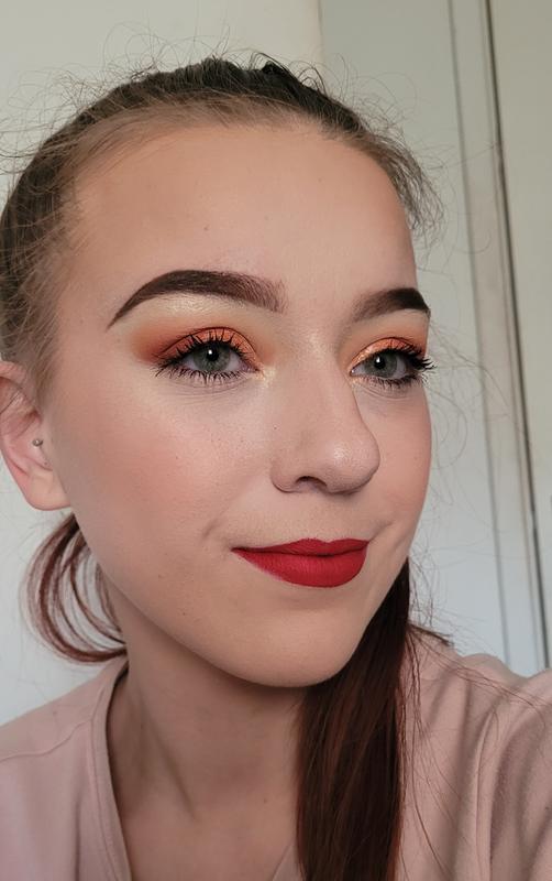 Loving my lashes 😍