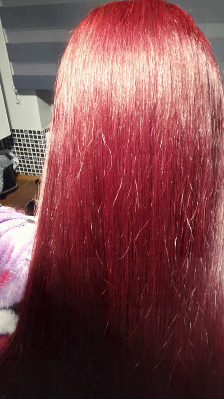 So vibrant when under light or in sunlight 💗