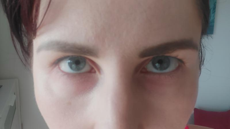 One brow with pencil
