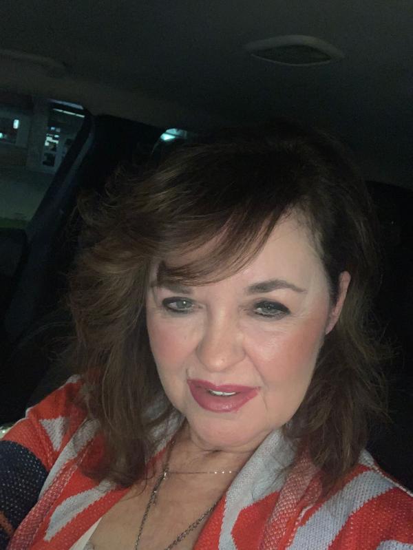 The colors in this palette are so stunning! Love it!