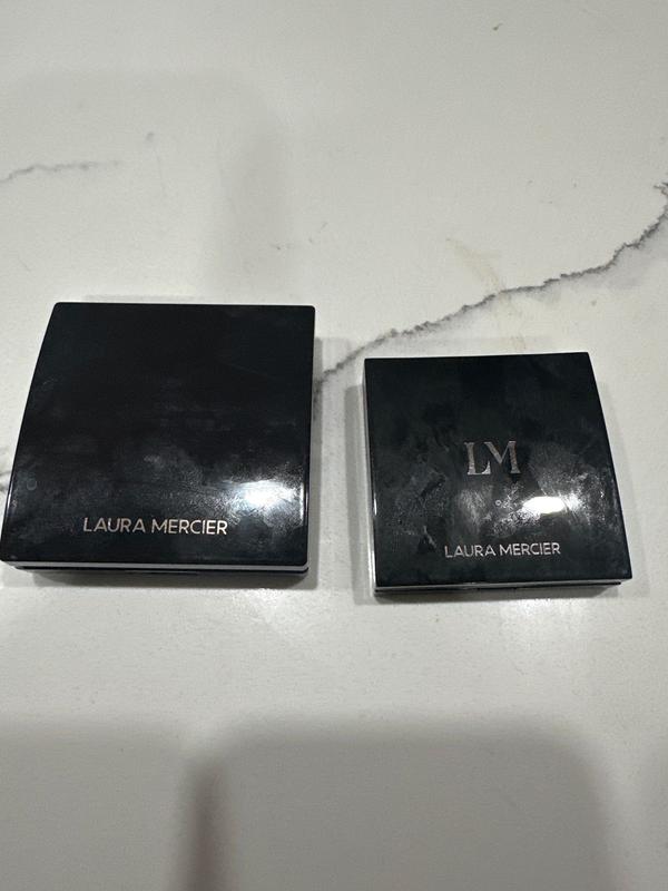 Customer photo for "Puncked by Laura Mercier"