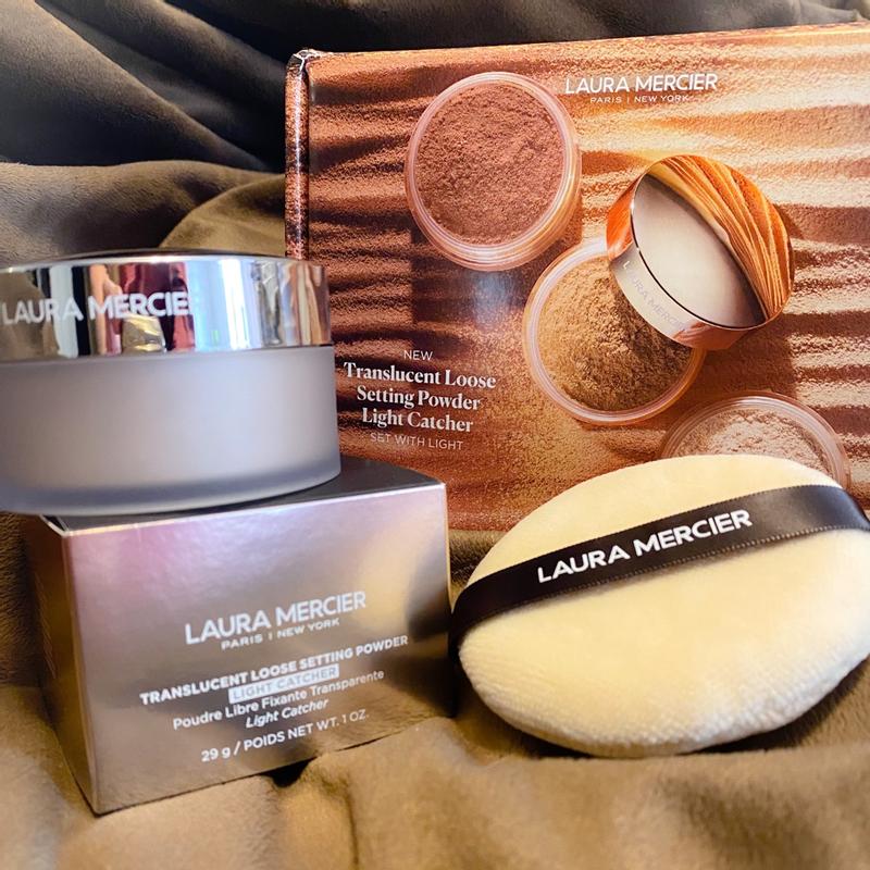 Laura Mercier light catcher loose setting powder review: A dream for all  skin types