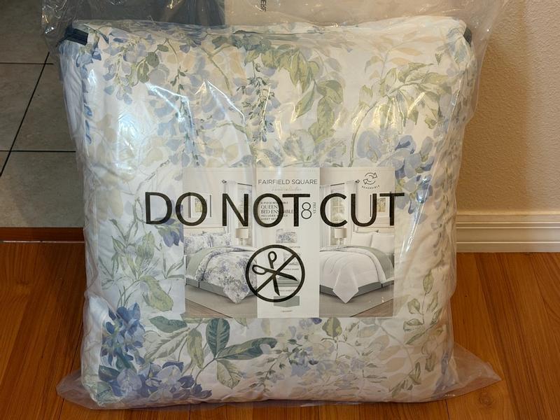 Customer carousel item 4.