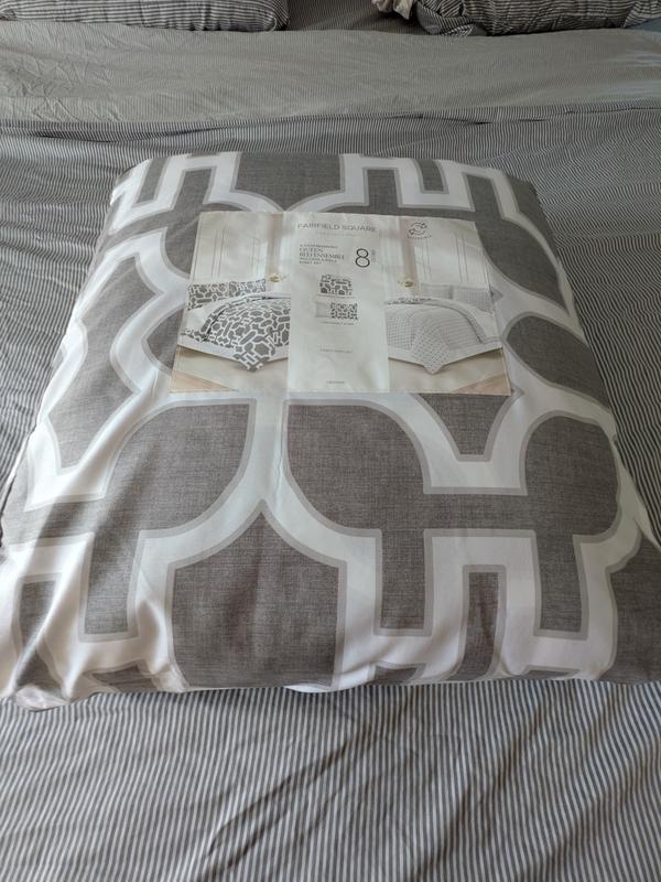 Customer carousel item 4.