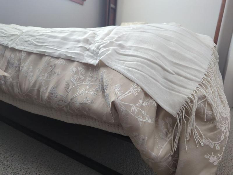 Customer carousel item 9.