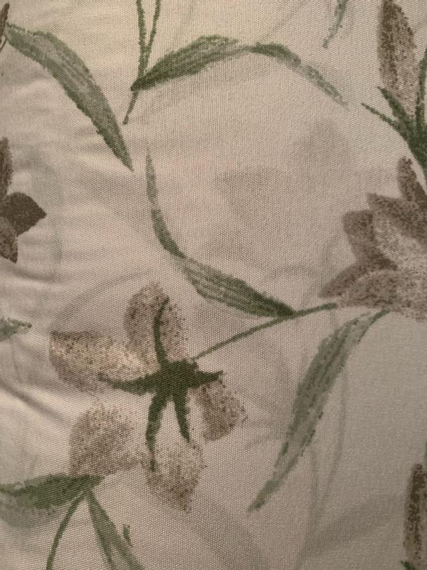 Customer carousel item 12.