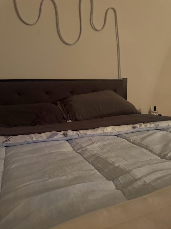 Customer carousel item 1.