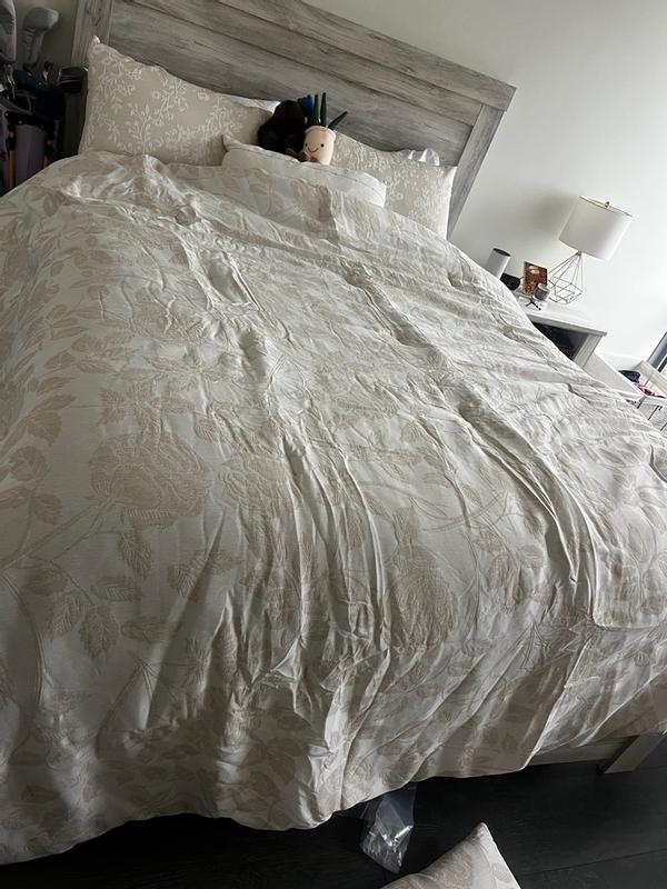 Customer carousel item 1.