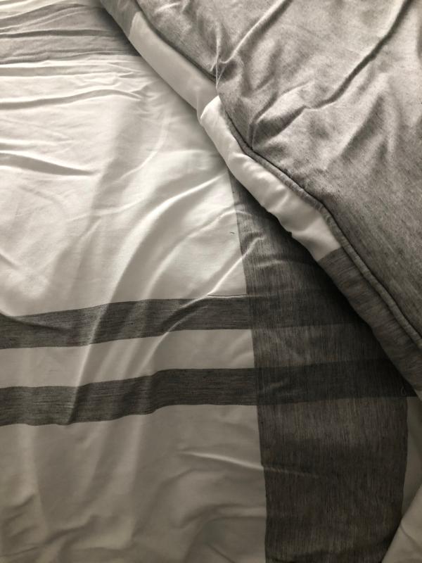 Microchip/White Lacoste Comforter