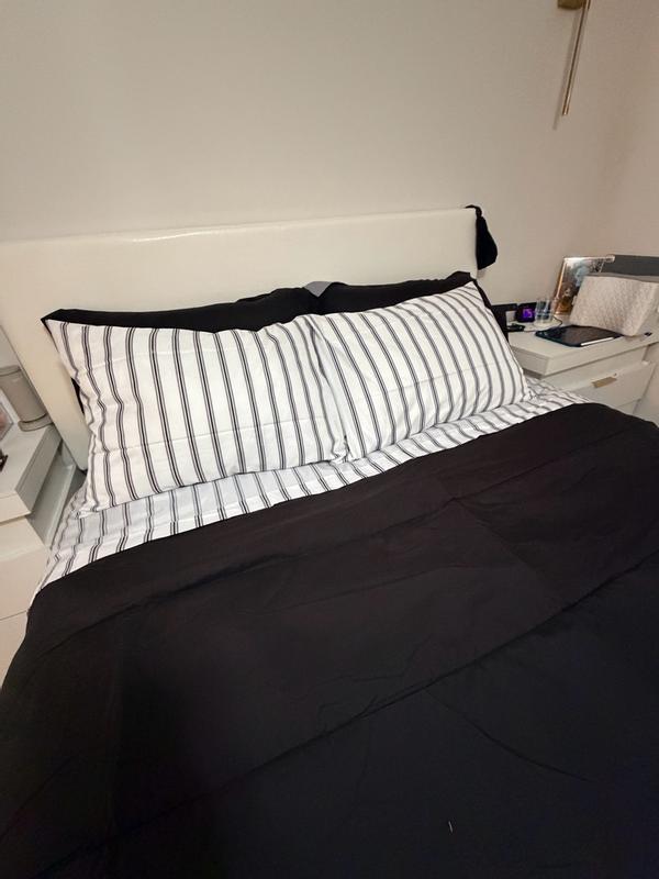 Customer carousel item 4.