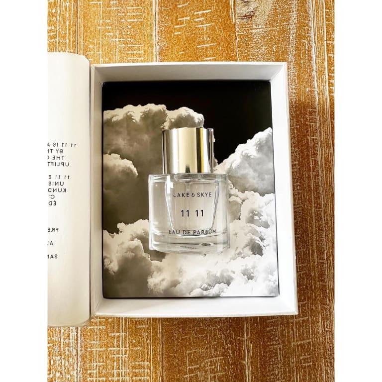 Customer photo for "The most ethereal fragrance"