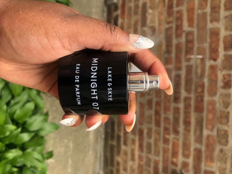 Customer photo for "The Scent of The Summer"