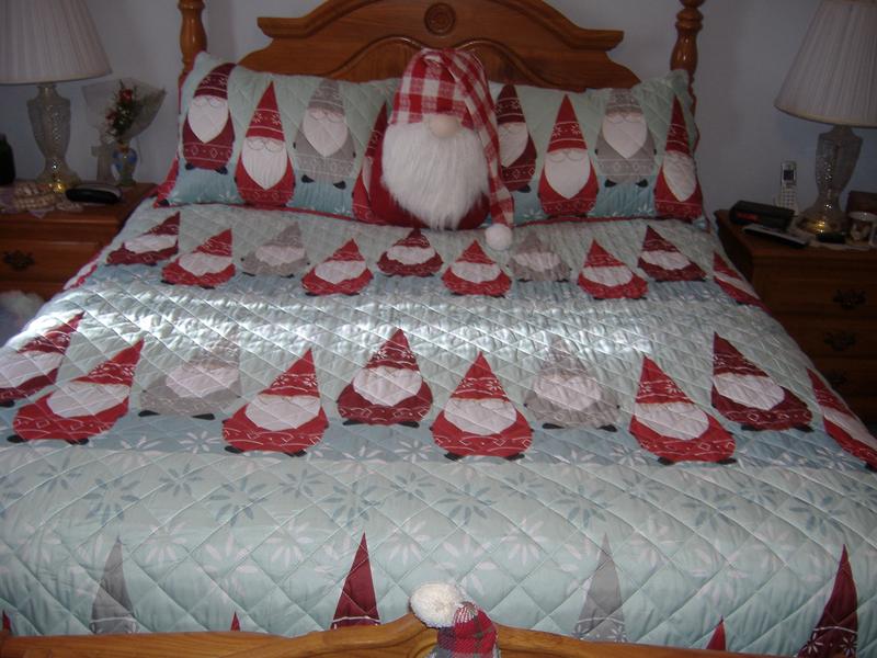 Winter Gnome Quilt Ensemble