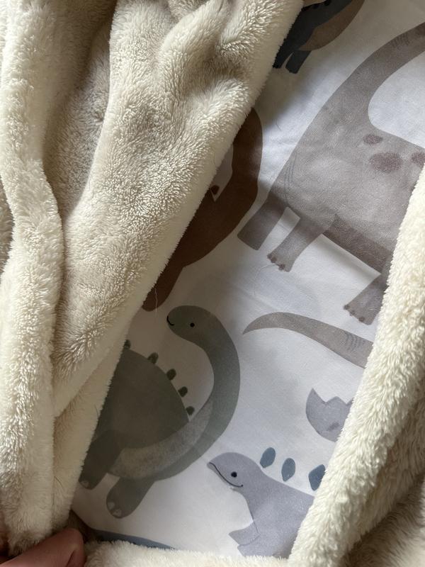 Review Thumbnail Image 0 363583965