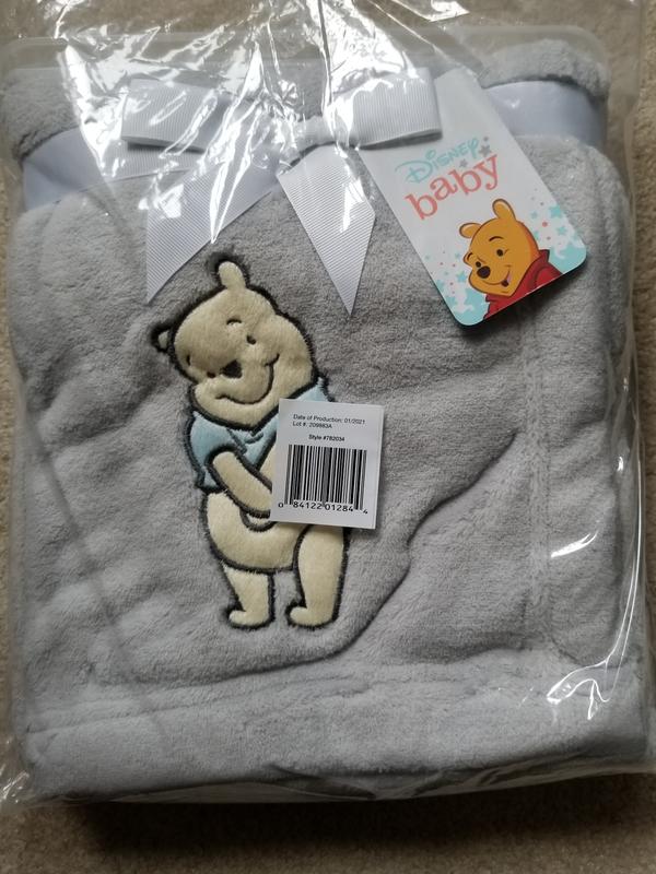 Lambs & Ivy Disney Baby Winnie the Pooh Hugs Gray Soft Fleece Baby