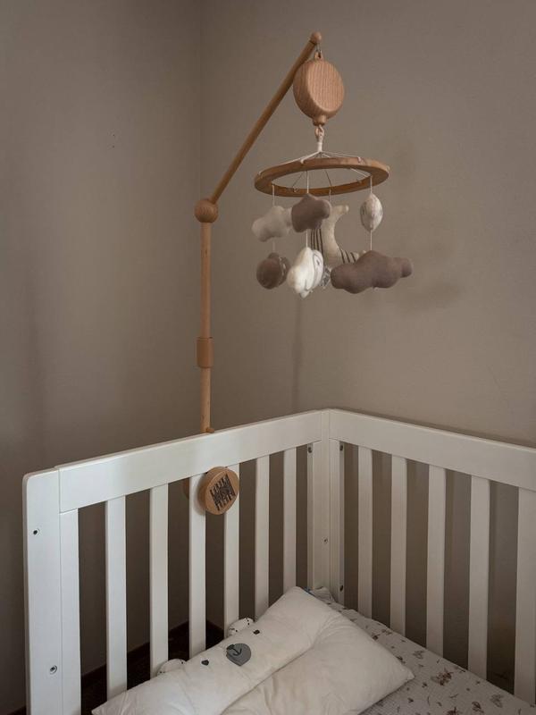 Customer photo for "Beautiful Nursery Mobile That Grows With Your Baby"