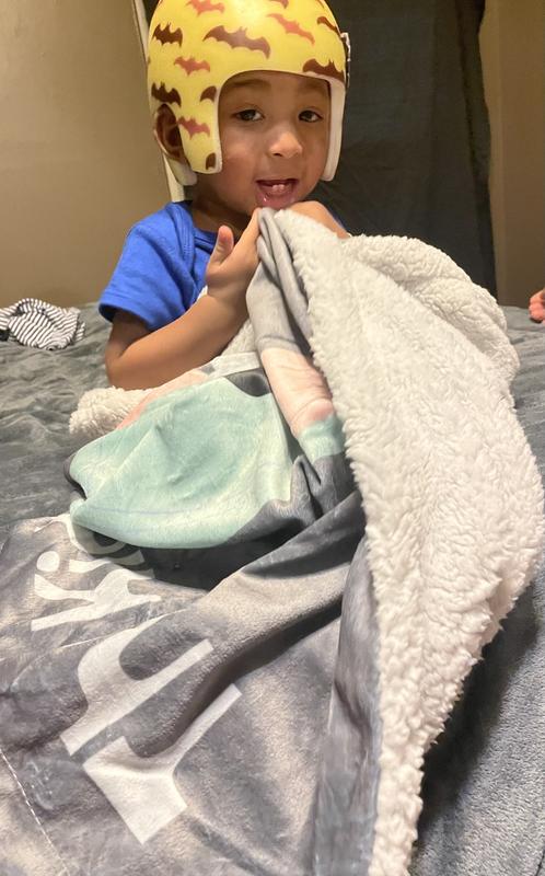 He likes his new blanket