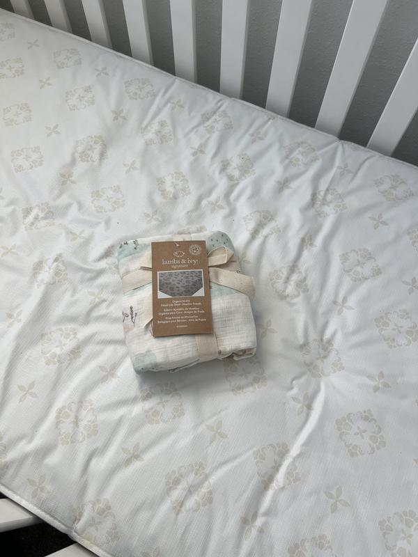 Customer photo for "Soft and breathable material"