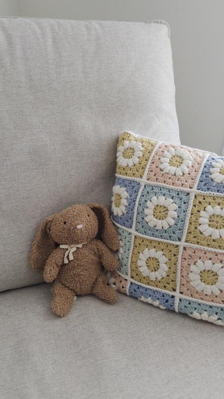 Review Thumbnail Image 0 377592288