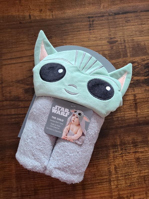 Yoda store hooded towel