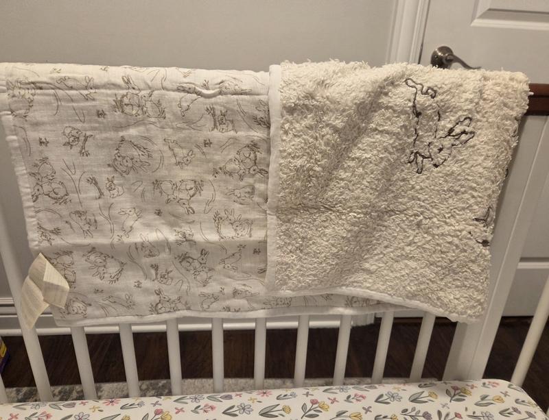 Customer photo for "Soft and cozy baby blanket"